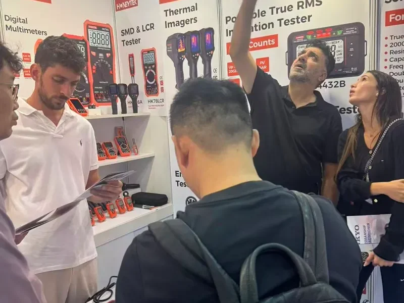Honetey Shines at HKTDC Hong Kong Electronics Fair 2025 3